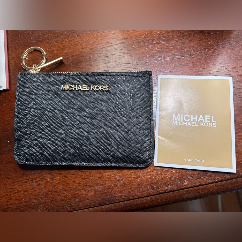 Michael Kors Black Jet Set Travel wallet